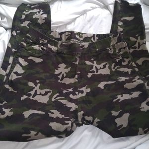 Camo pants